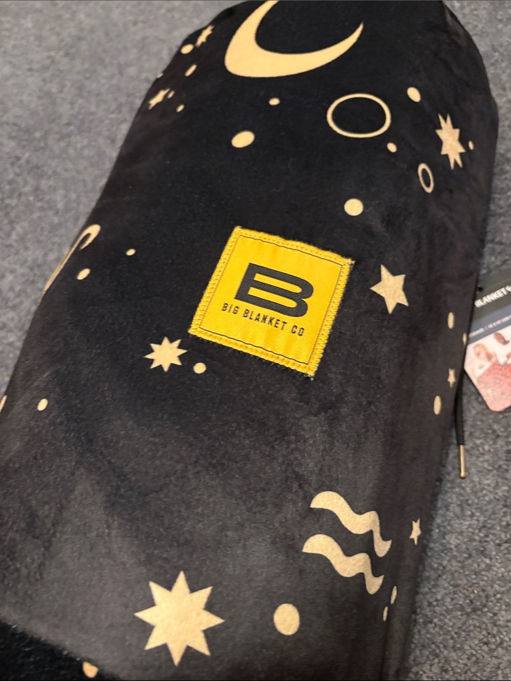 Big Blanket Co. oversized blanket- zodiac print